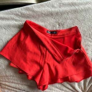 Zara red short